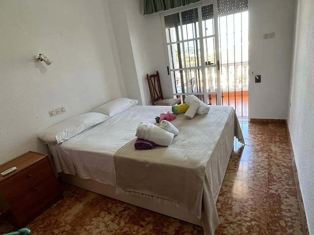 Villa Nena サロブレーニャ 別荘